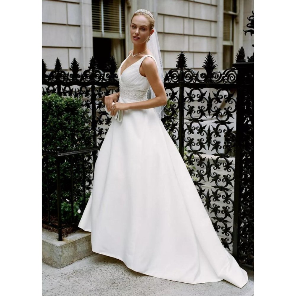 David's Bridal Tank Faille A Line Gown Women's 10 Ivory Beaded Waistband Wedding